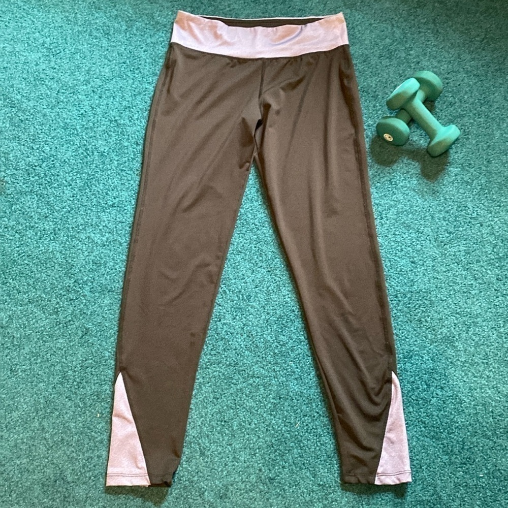 Game Time work out leggings- Medium